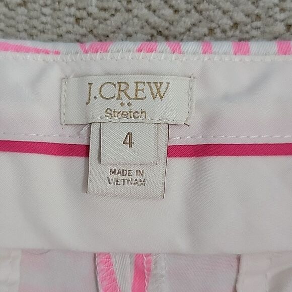 J. Crew Factory Neon Pink and White Geometric Aztec Chino Shorts - Size 4 - Picture 3 of 14